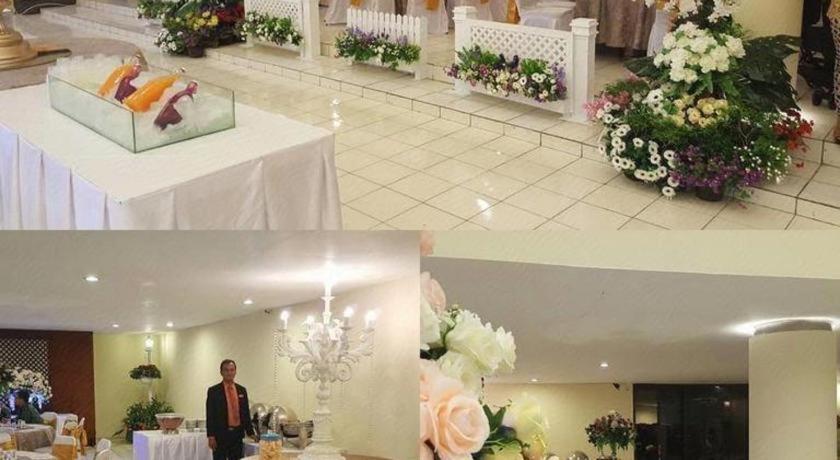 Insumo Palace Hotels & Resorts Kediri  Eksteriør billede